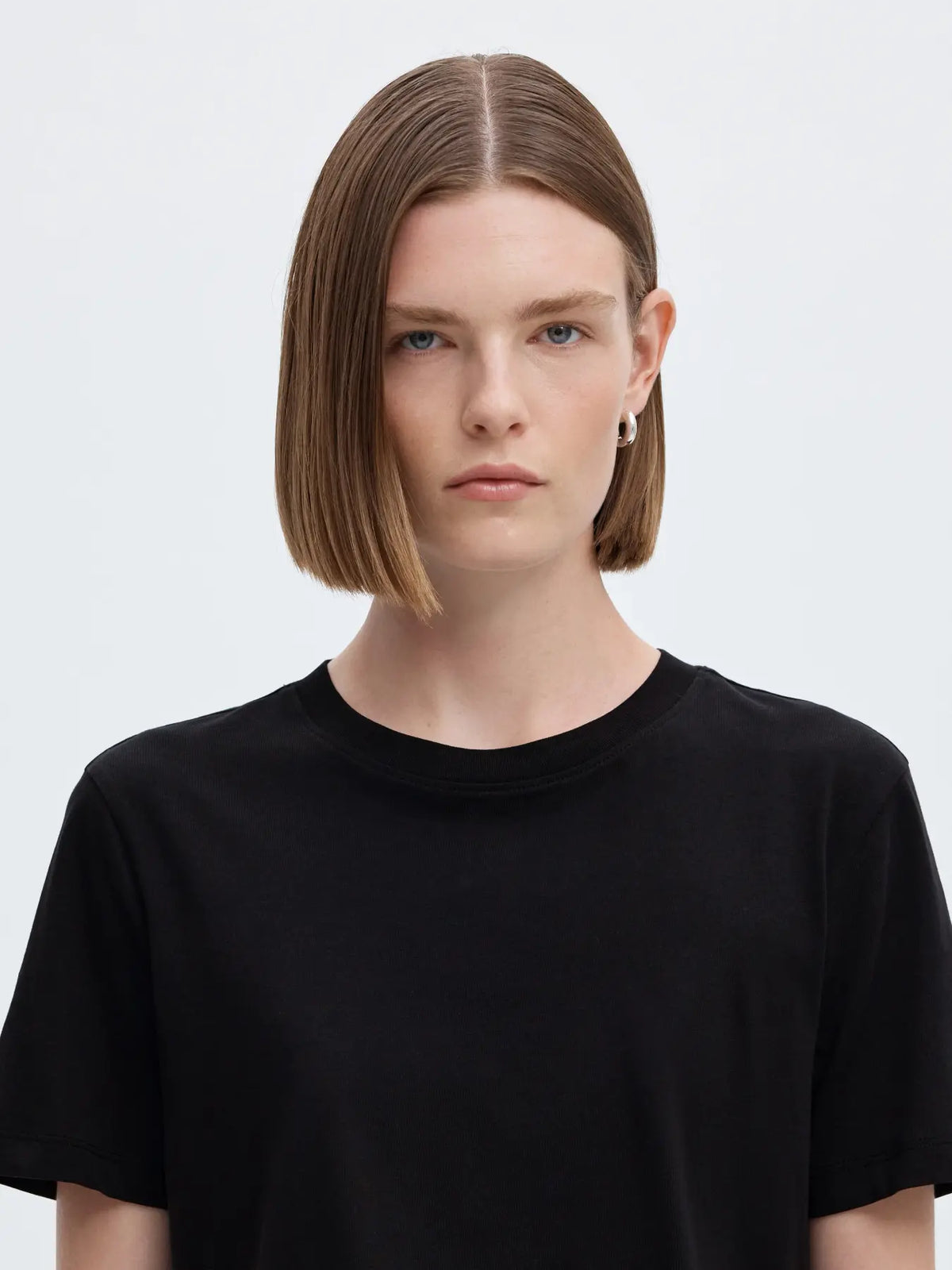 ESSENTIAL-SHIRT BASIC