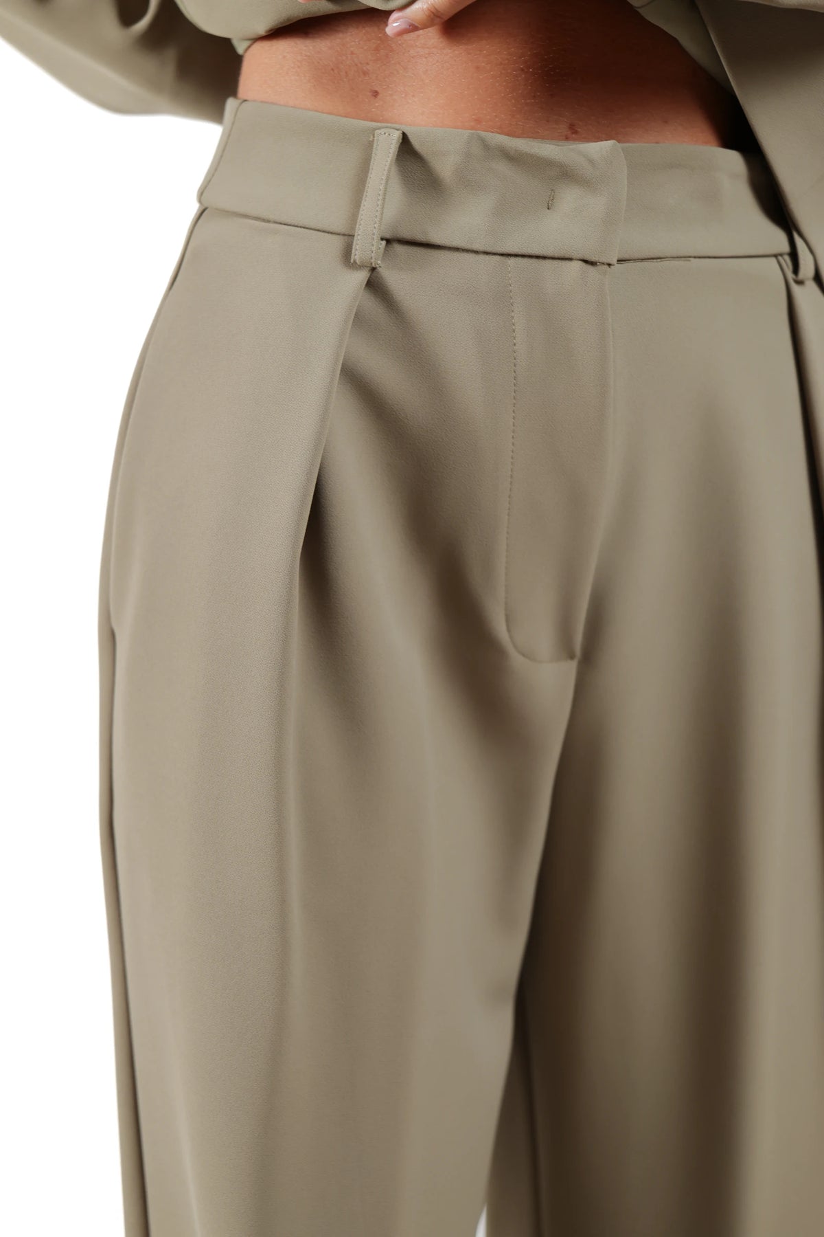 PEDENA-PANTALONE
