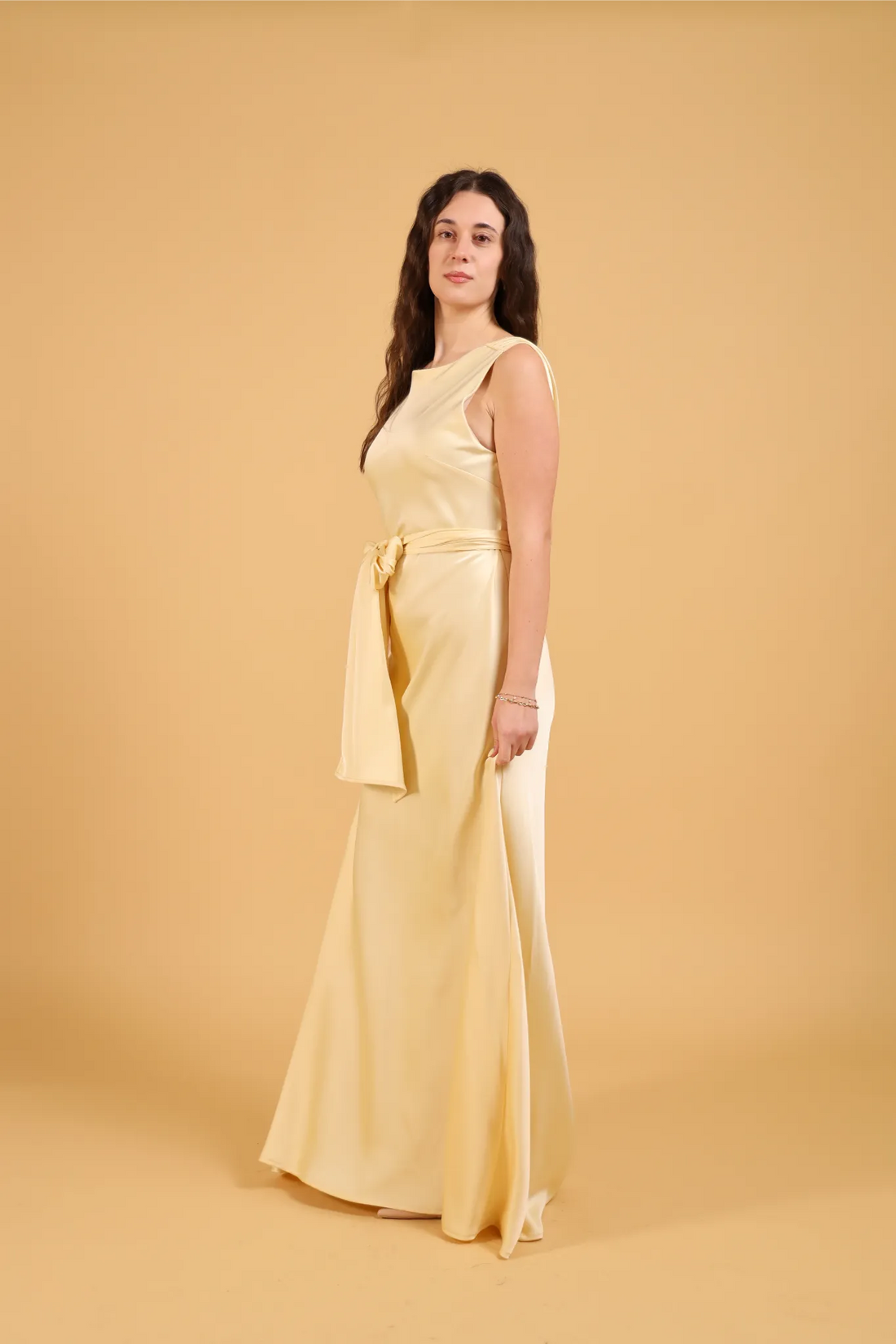 MAISON REBECCA-ABITO LUNGO LOHANA GIALLO