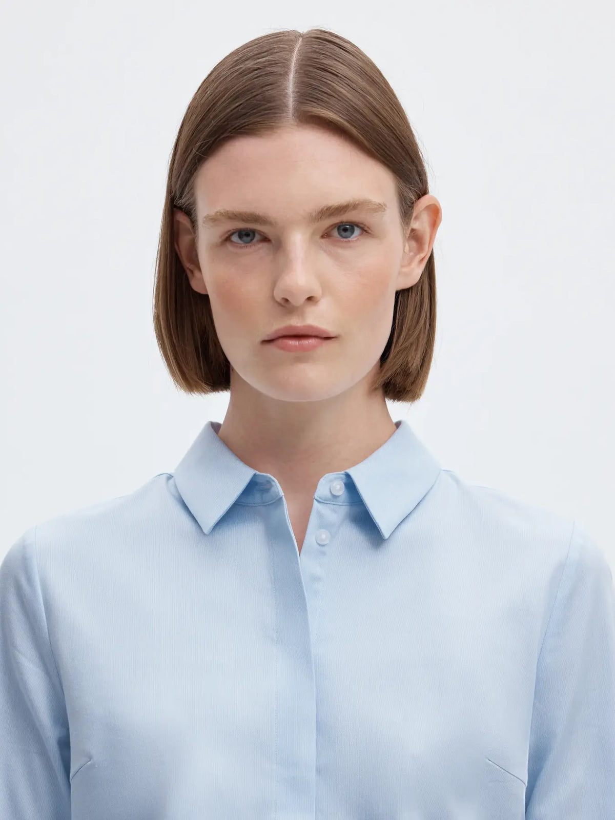 ROMIE-CAMICIA AZZURRA COLLO FRANCESE