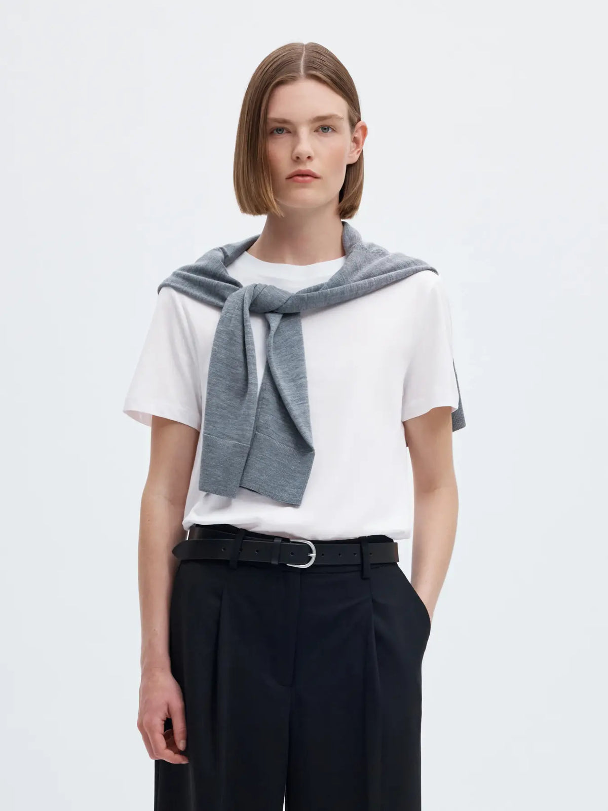 ESSENTIAL-SHIRT BASIC
